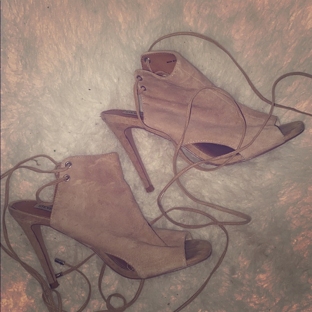 Tan steve Madden size 8❤️